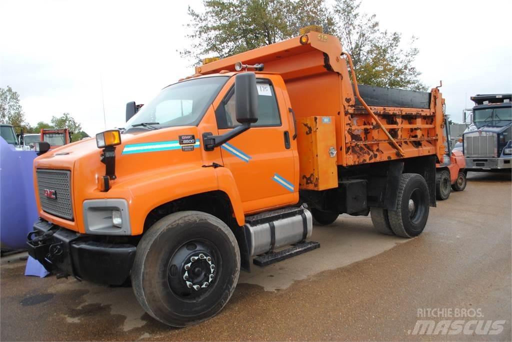 GMC TOPKICK C8500 Savivarčių priekabų vilkikai