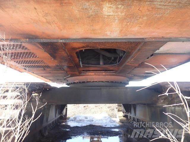 Hitachi EX700 Vikšriniai ekskavatoriai