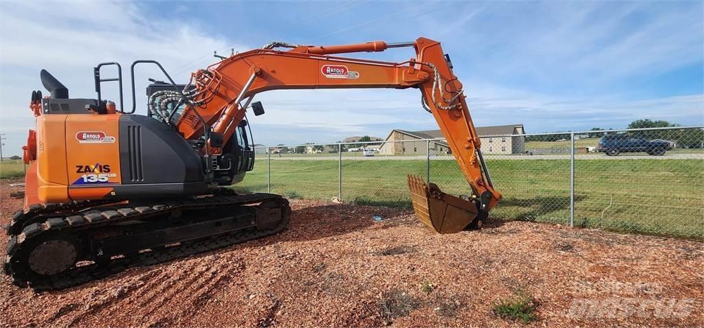Hitachi ZX135US-6 Vikšriniai ekskavatoriai