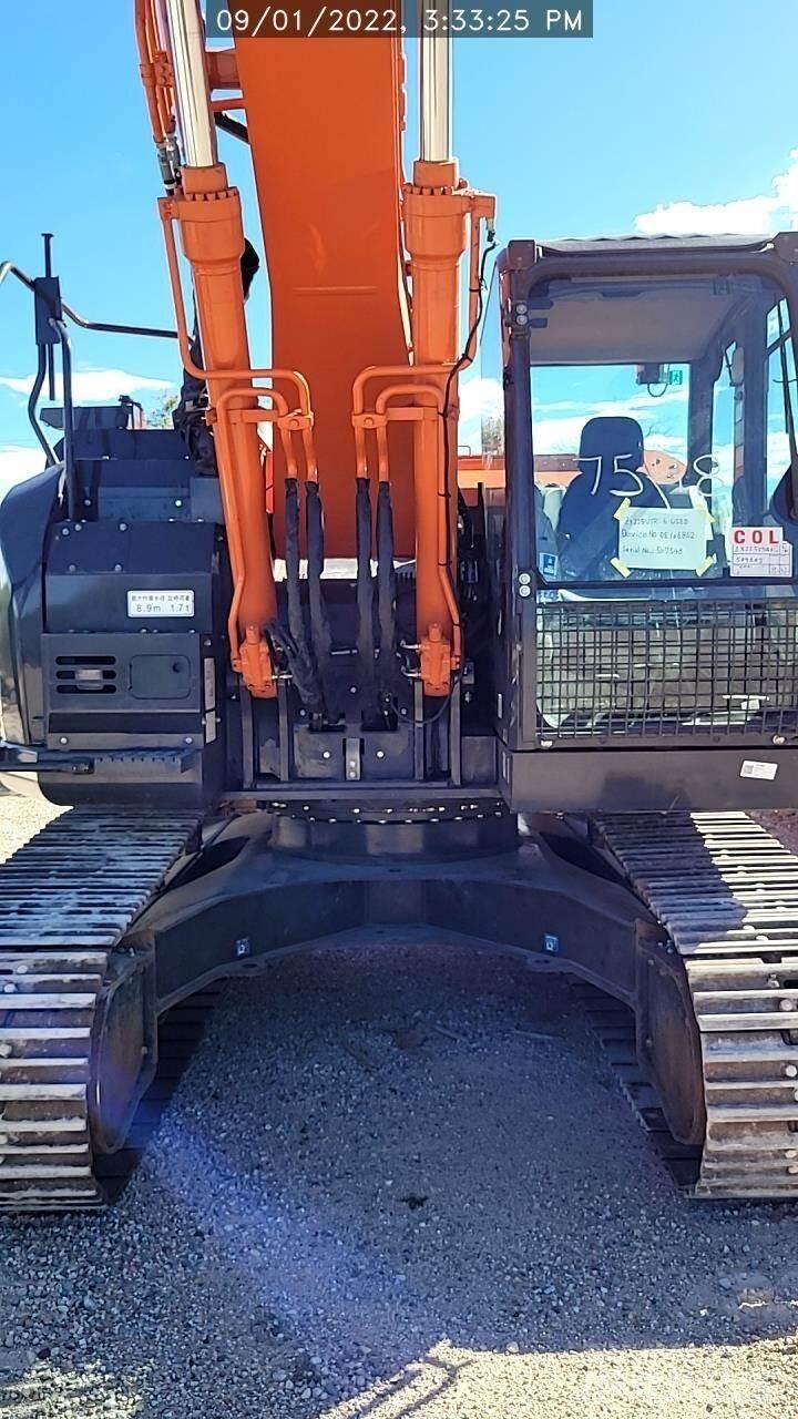 Hitachi ZX225US-6 Vikšriniai ekskavatoriai