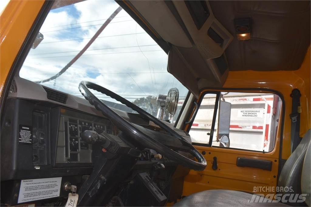 International 2554S Automobilinės cisternos