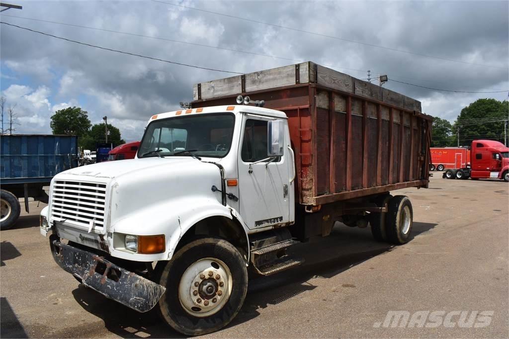 International 4900 Savivarčių priekabų vilkikai