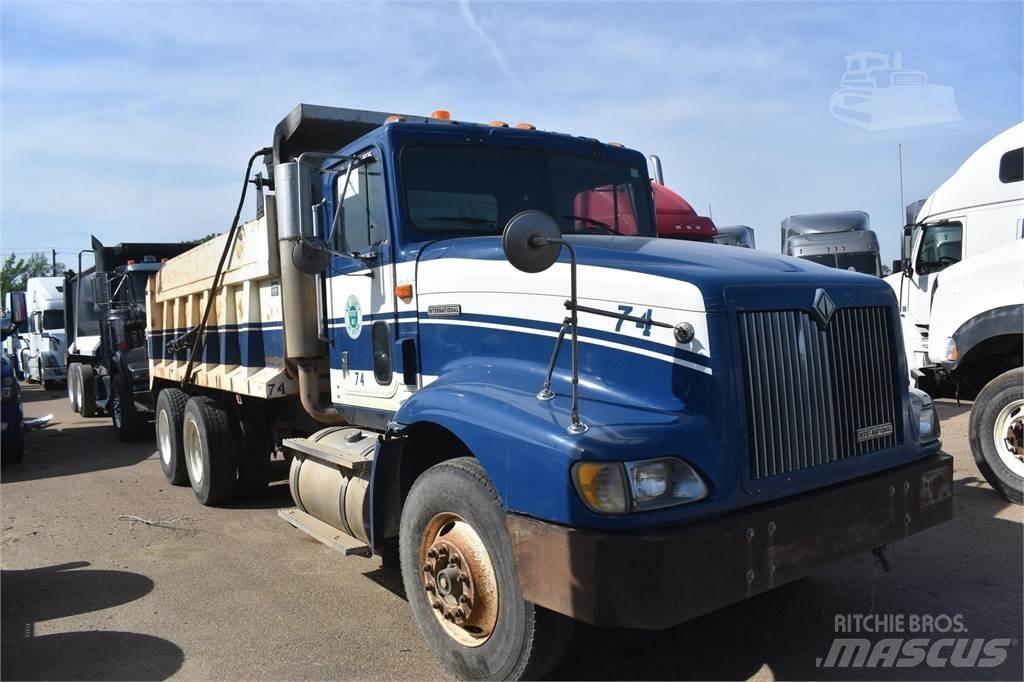 International 9400 Savivarčių priekabų vilkikai