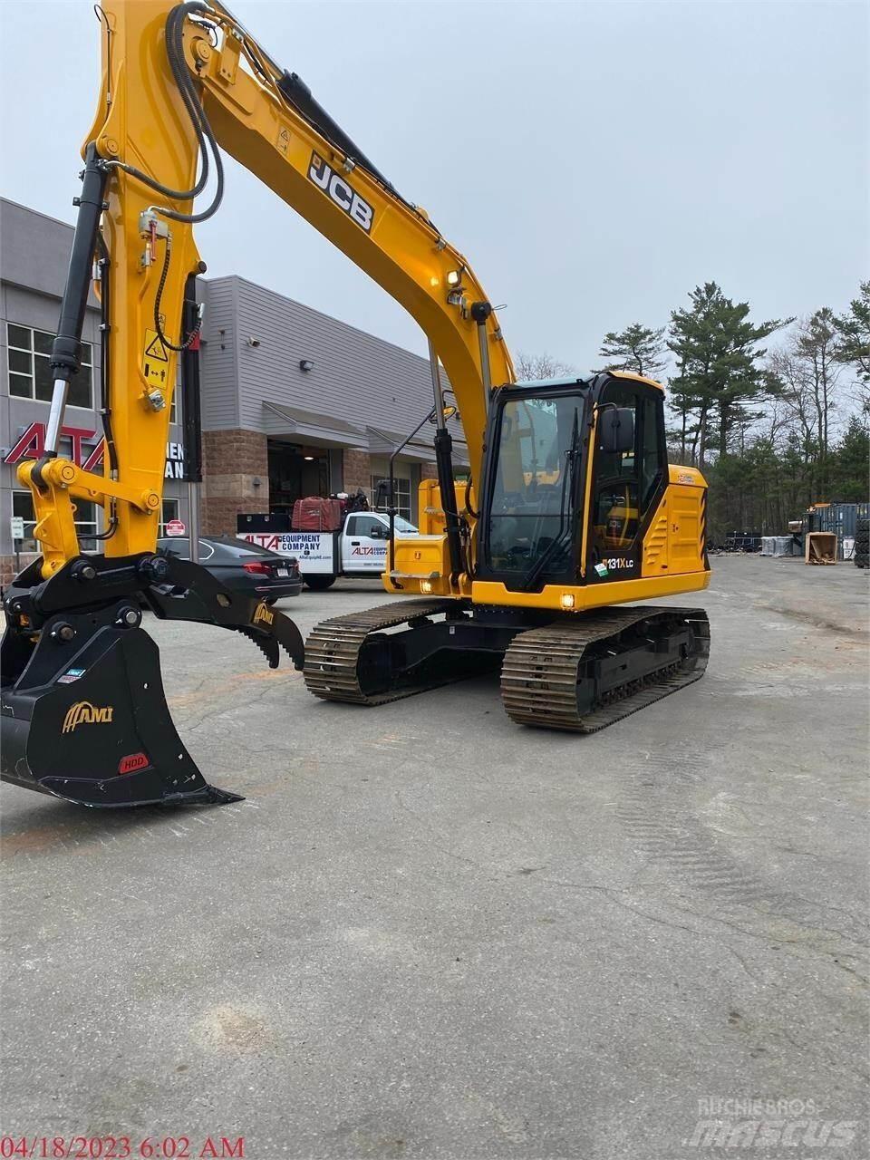 JCB 131X LC Vikšriniai ekskavatoriai