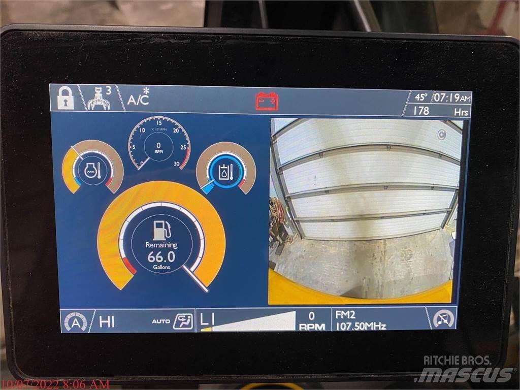 JCB 131X LC Vikšriniai ekskavatoriai
