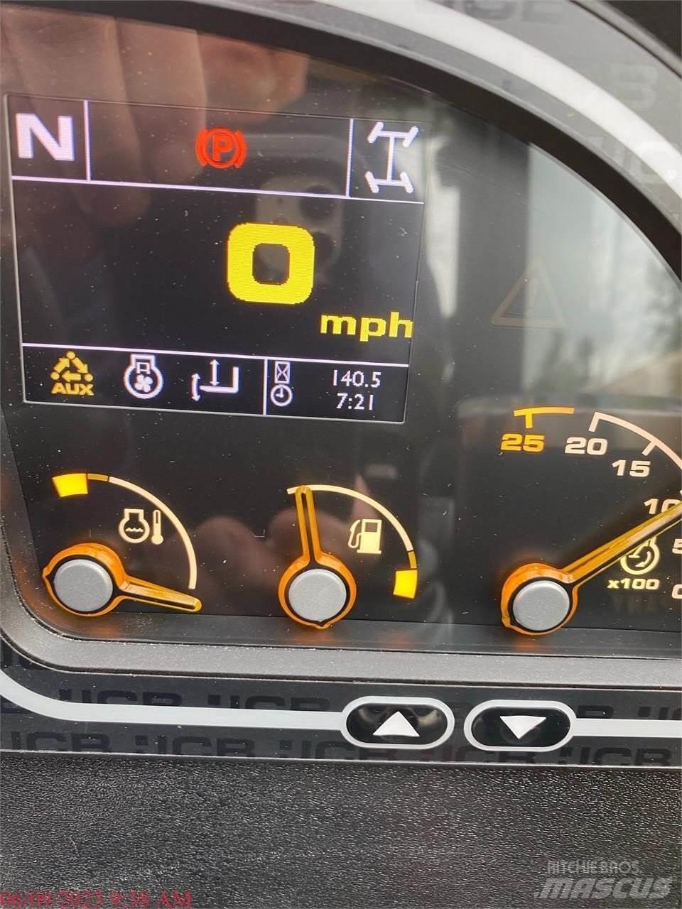 JCB 150X Vikšriniai ekskavatoriai