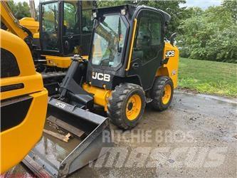 JCB 270 Krautuvai su šoniniu pasukimu