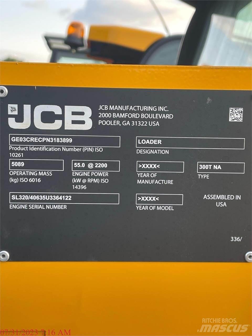 JCB 300T Krautuvai su šoniniu pasukimu