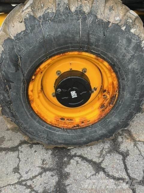 JCB 3CX Ekskavatoriniai krautuvai