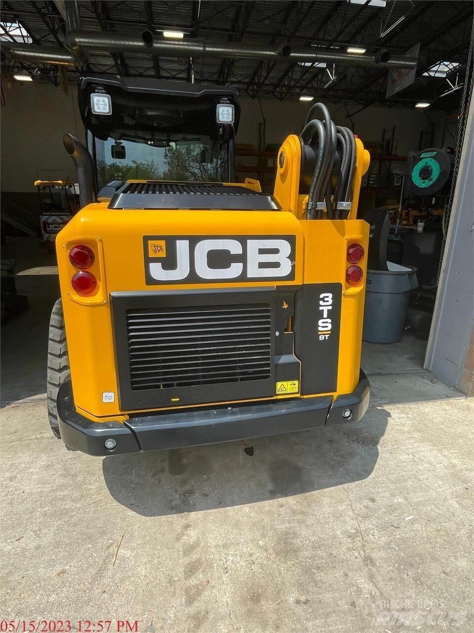 JCB 3TS-8T Krautuvai su šoniniu pasukimu