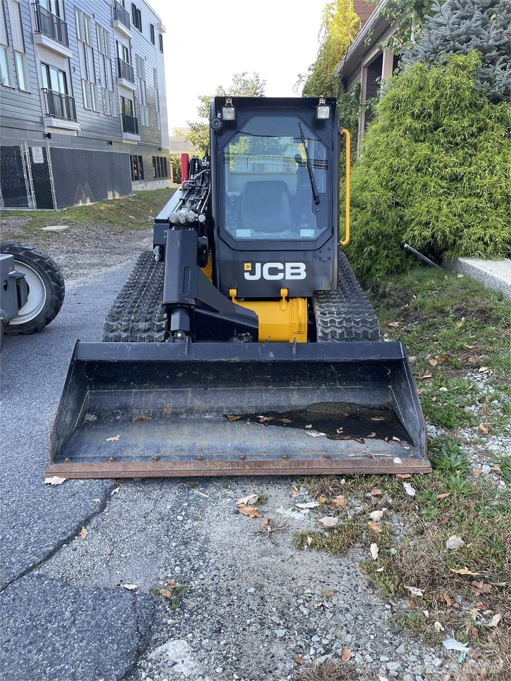 JCB 3TS-8T Krautuvai su šoniniu pasukimu