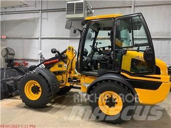 JCB 409 Naudoti ratiniai krautuvai