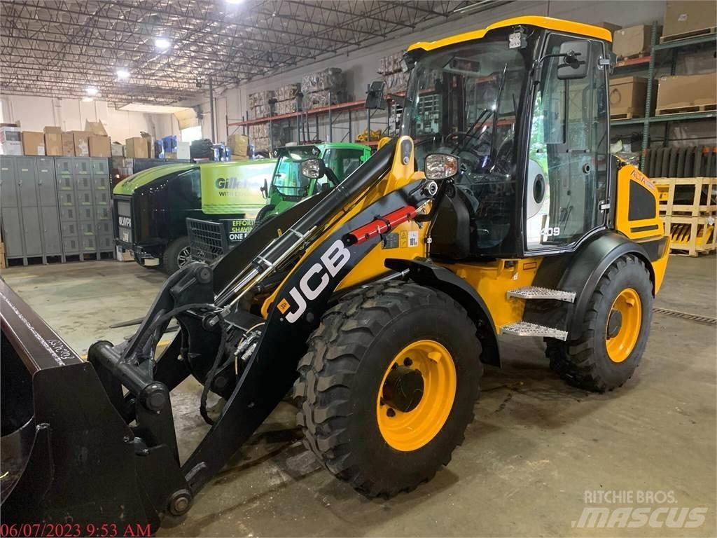 JCB 409 Naudoti ratiniai krautuvai