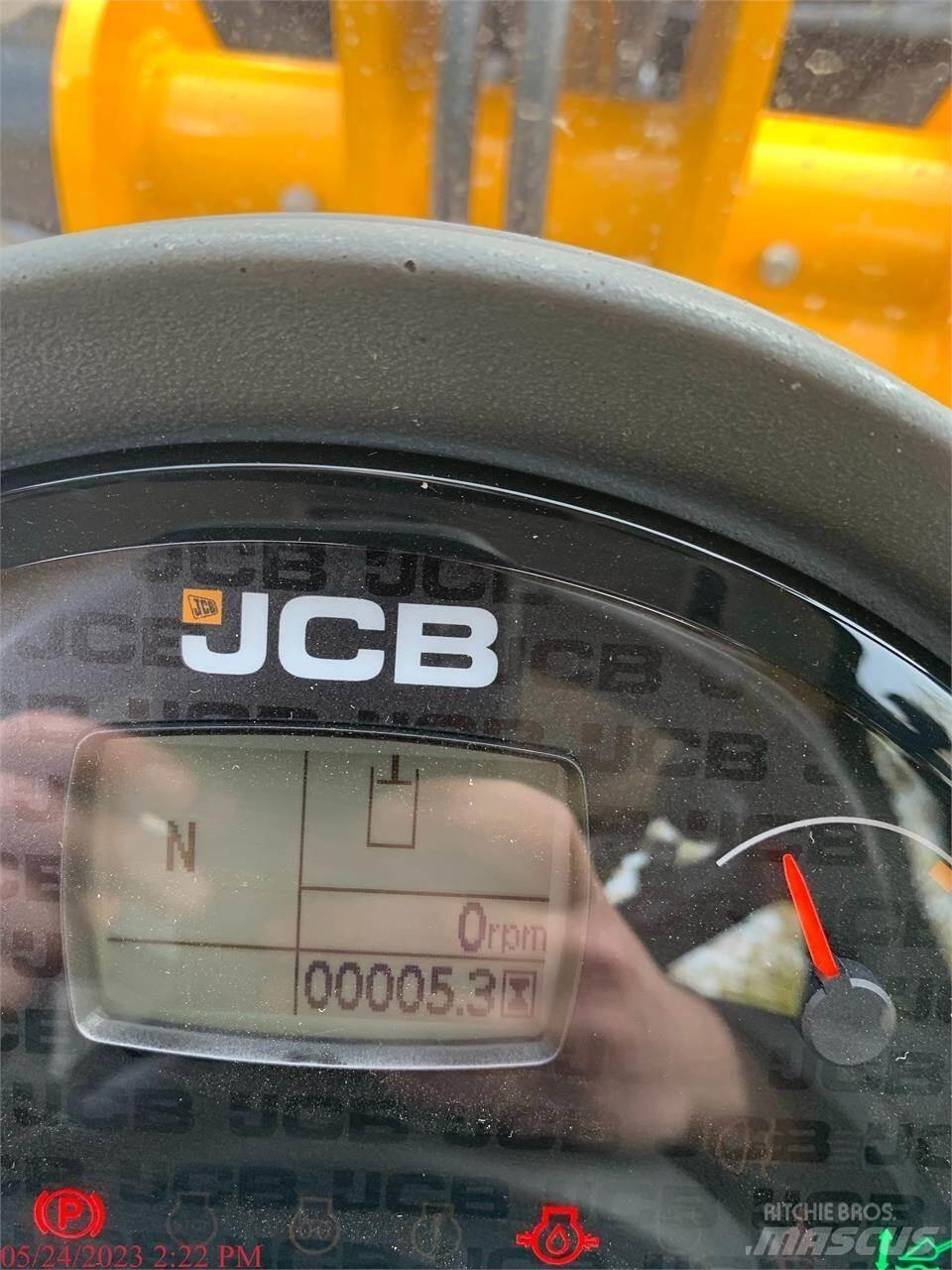 JCB 409 Naudoti ratiniai krautuvai