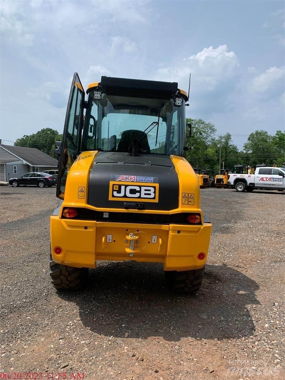 JCB 409 Naudoti ratiniai krautuvai
