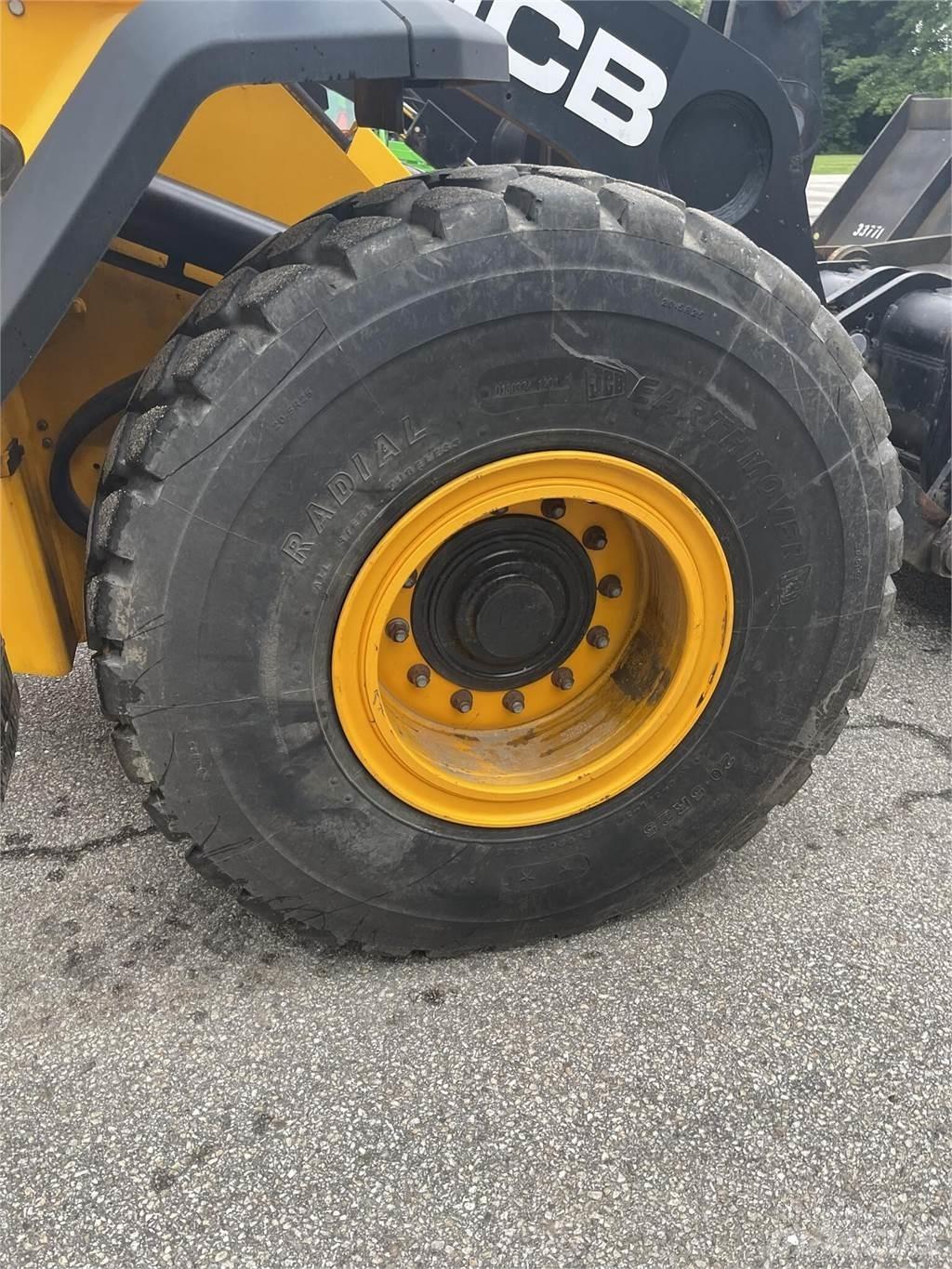 JCB 427ZX Naudoti ratiniai krautuvai