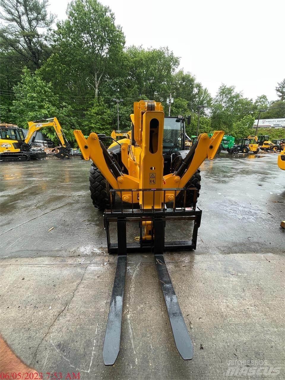 JCB 510-56 Teleskopiniai krautuvai