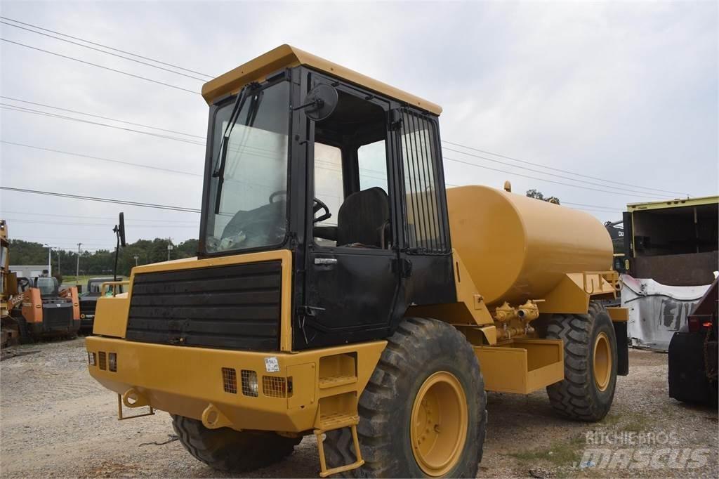JCB 712 Vandens sunkvežimiai
