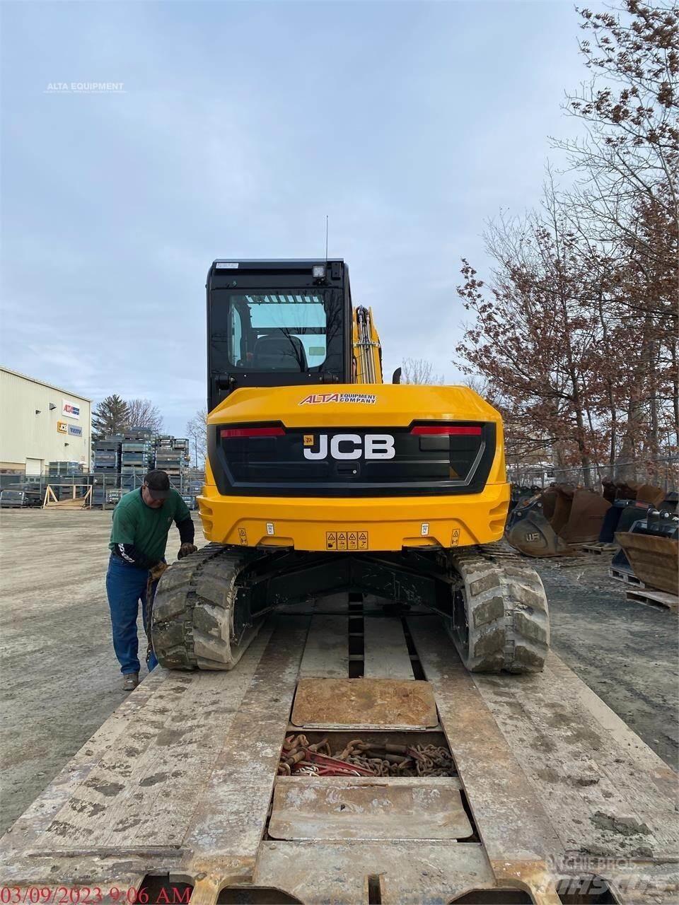 JCB 86C-2 Vikšriniai ekskavatoriai
