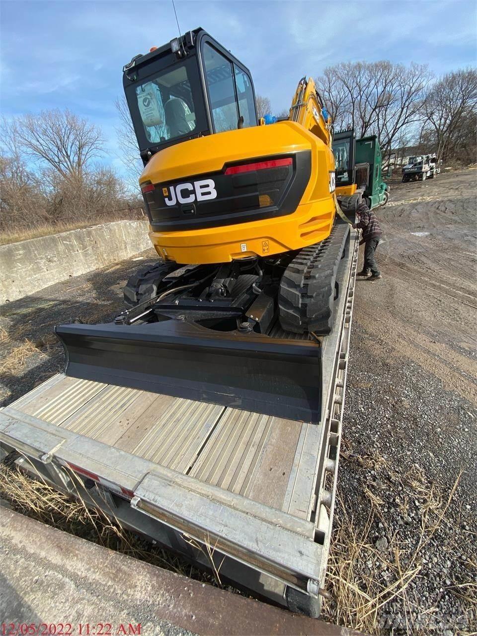 JCB 86C-2 Vikšriniai ekskavatoriai