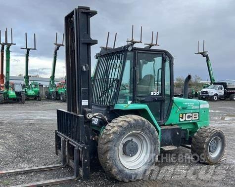 JCB 930 Visureigiai krautuvai