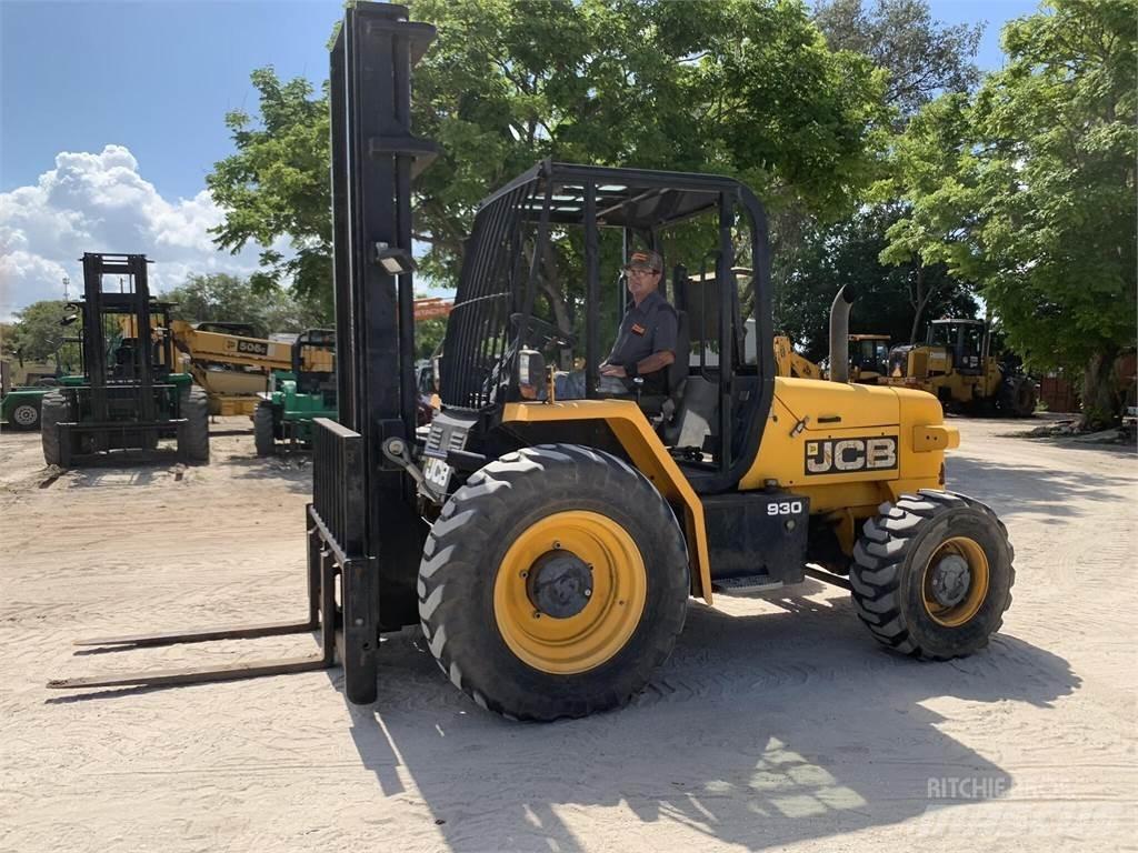 JCB 930 Visureigiai krautuvai