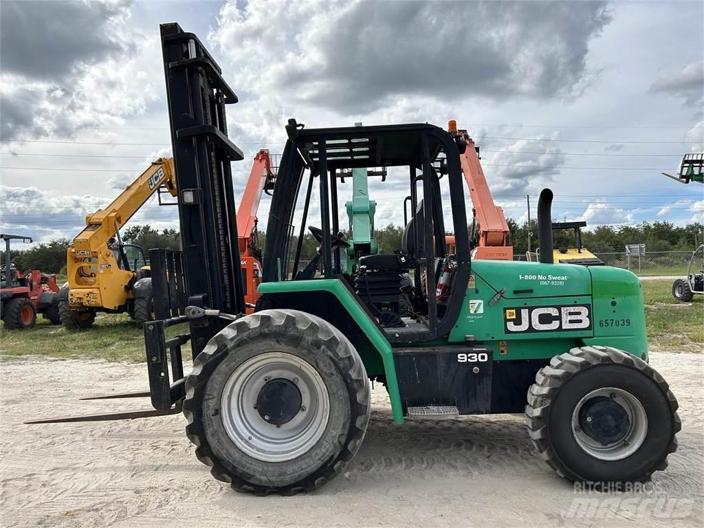 JCB 930 Visureigiai krautuvai