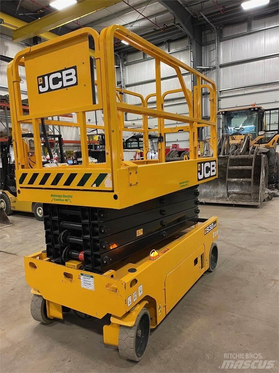 JCB S3246E Žirkliniai keltuvai