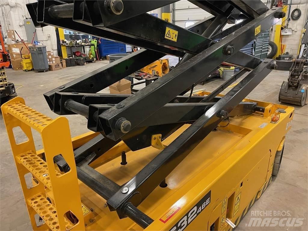 JCB S3246E Žirkliniai keltuvai