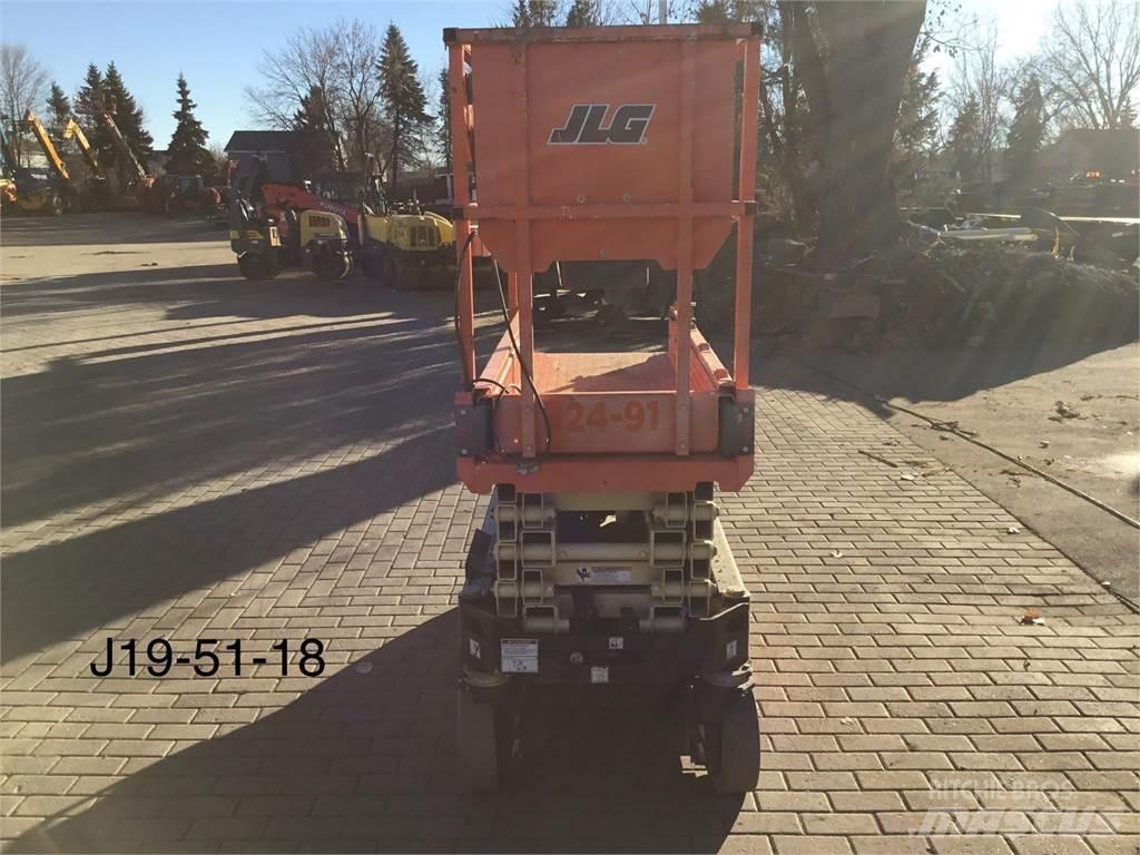 JLG 1932R Žirkliniai keltuvai