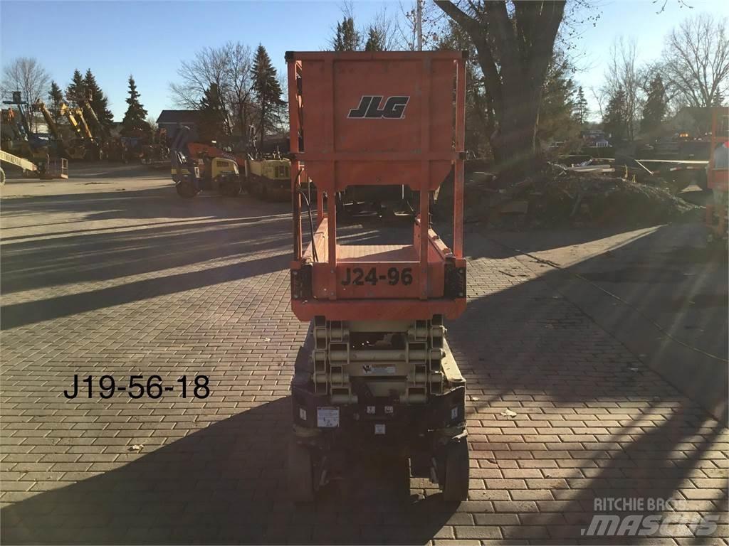 JLG 1932R Žirkliniai keltuvai