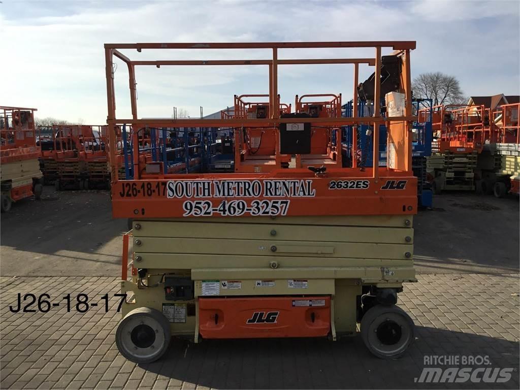 JLG 2632ES Žirkliniai keltuvai