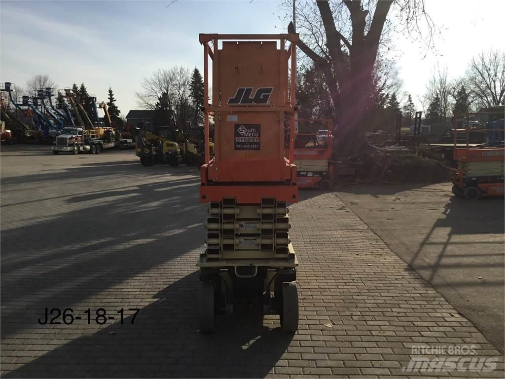JLG 2632ES Žirkliniai keltuvai