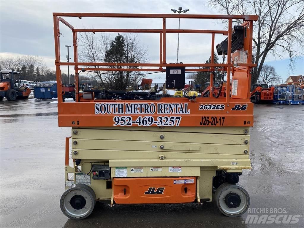 JLG 2632ES Žirkliniai keltuvai