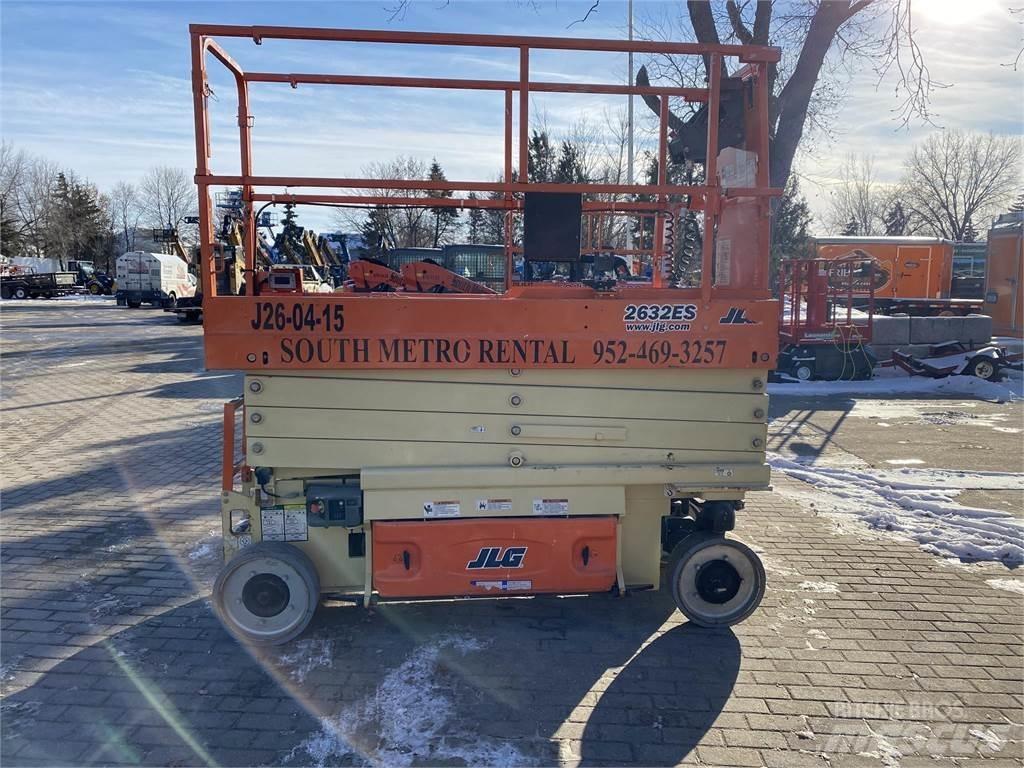 JLG 2632ES Žirkliniai keltuvai