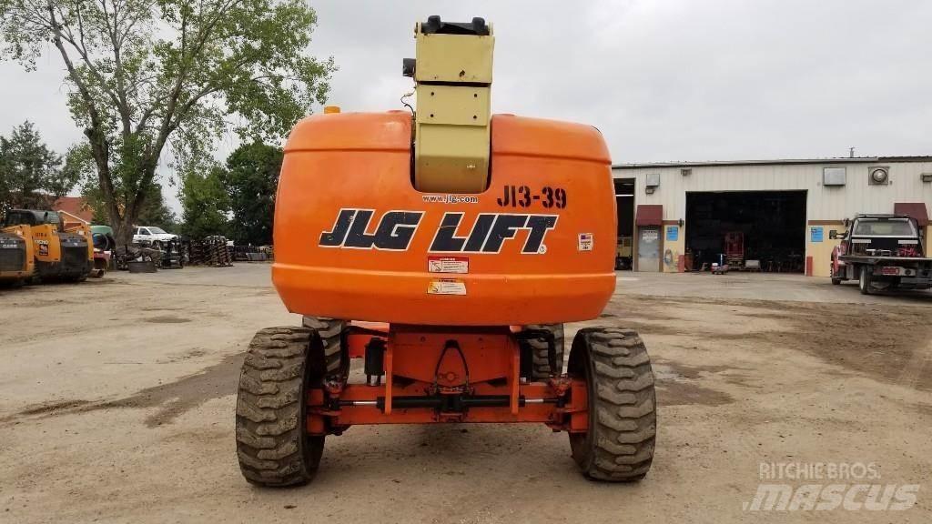 JLG 600S Teleskopiniai keltuvai