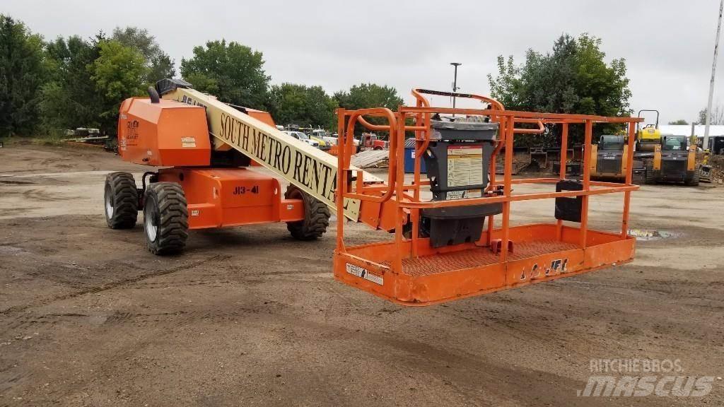 JLG 600S Teleskopiniai keltuvai