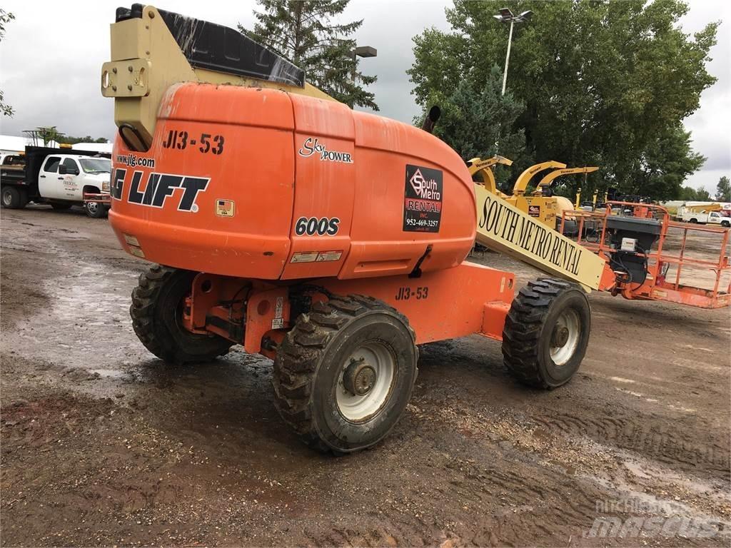 JLG 600S Teleskopiniai keltuvai