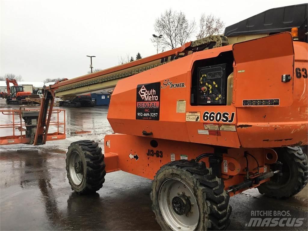 JLG 660SJ Teleskopiniai keltuvai