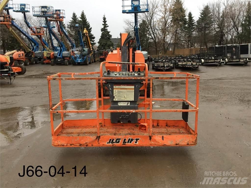 JLG 660SJ Teleskopiniai keltuvai