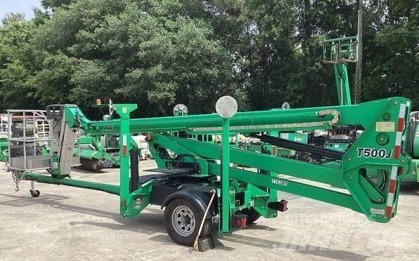 JLG T500J Ant priekabų montuojamos kėlimo platformos