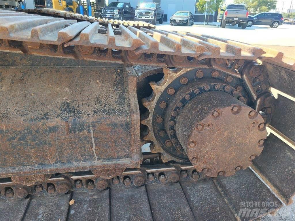 John Deere 210G LC Vikšriniai ekskavatoriai