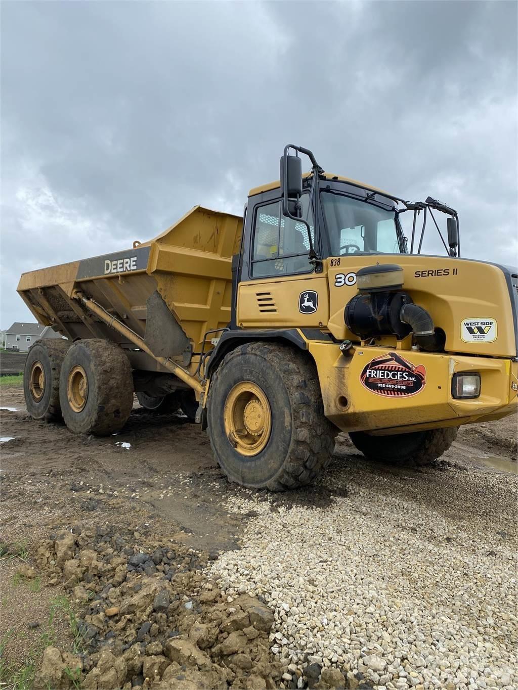 John Deere 300D Karjeriniai savivarčiai