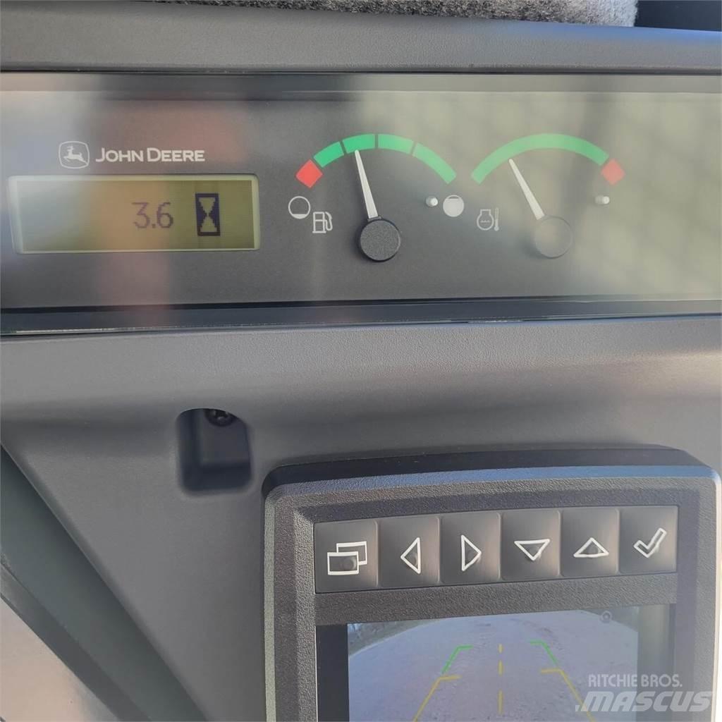 John Deere 333G Krautuvai su šoniniu pasukimu