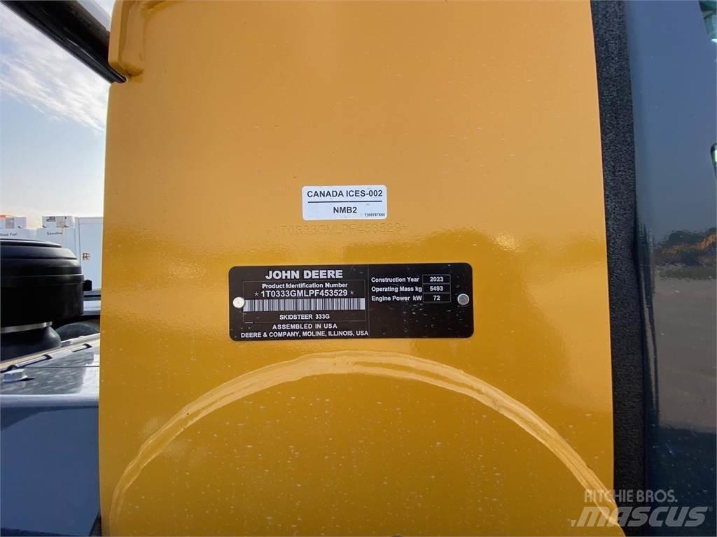 John Deere 333G Krautuvai su šoniniu pasukimu