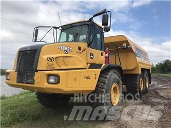 John Deere 400D II Vandens sunkvežimiai