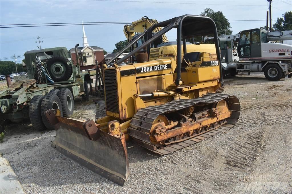 John Deere 450D LGP Vikšriniai buldozeriai