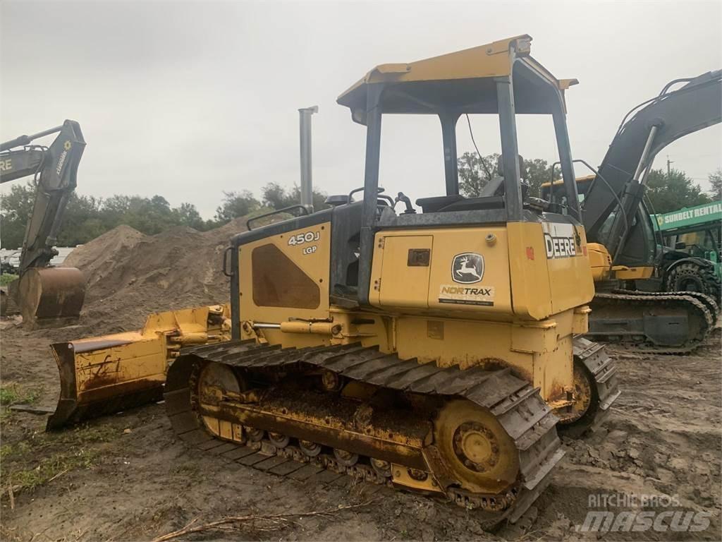 John Deere 450J LGP Vikšriniai buldozeriai