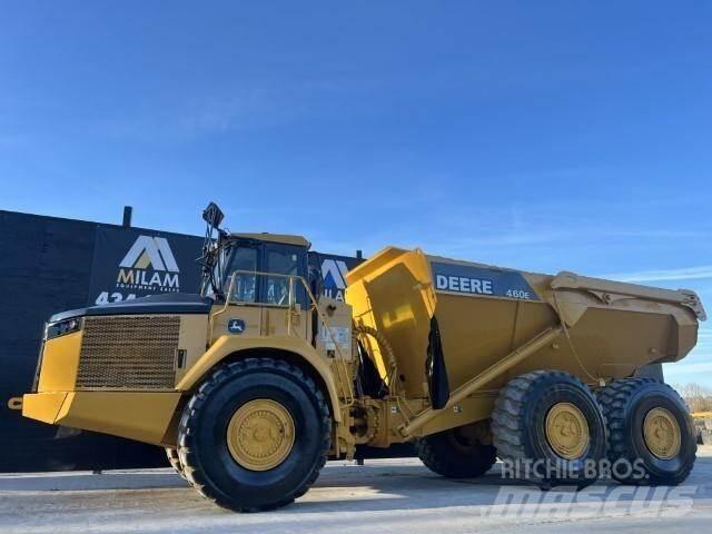 John Deere 460E Karjeriniai savivarčiai