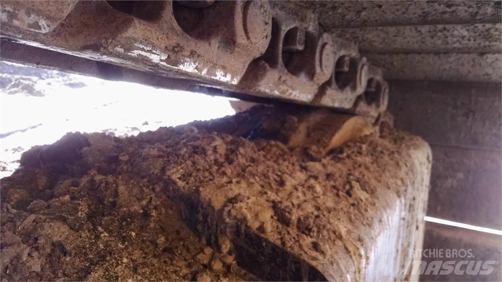 John Deere 470G LC Vikšriniai ekskavatoriai
